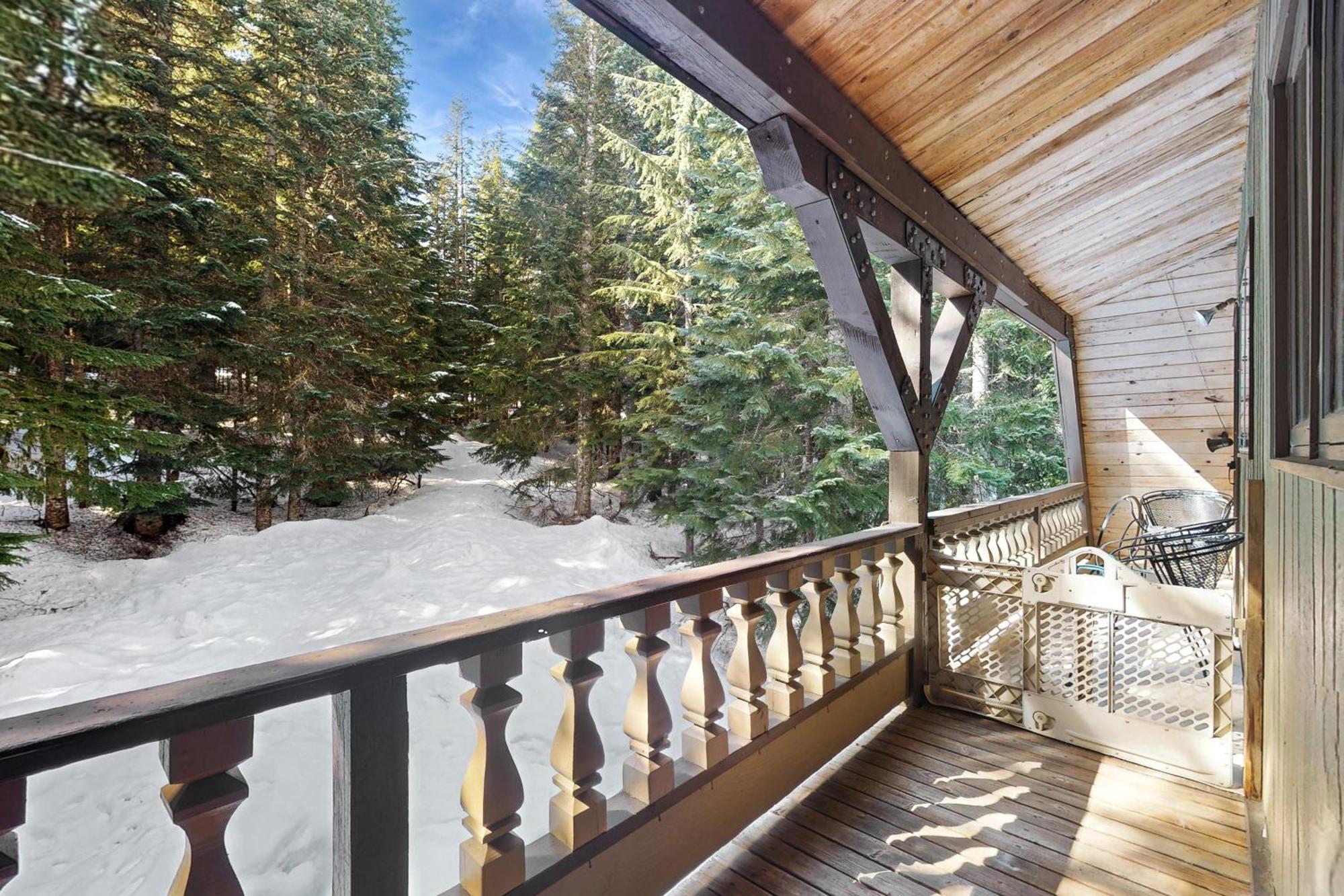 Hyak Duplex Cabin Snoqualmie Pass Exterior photo