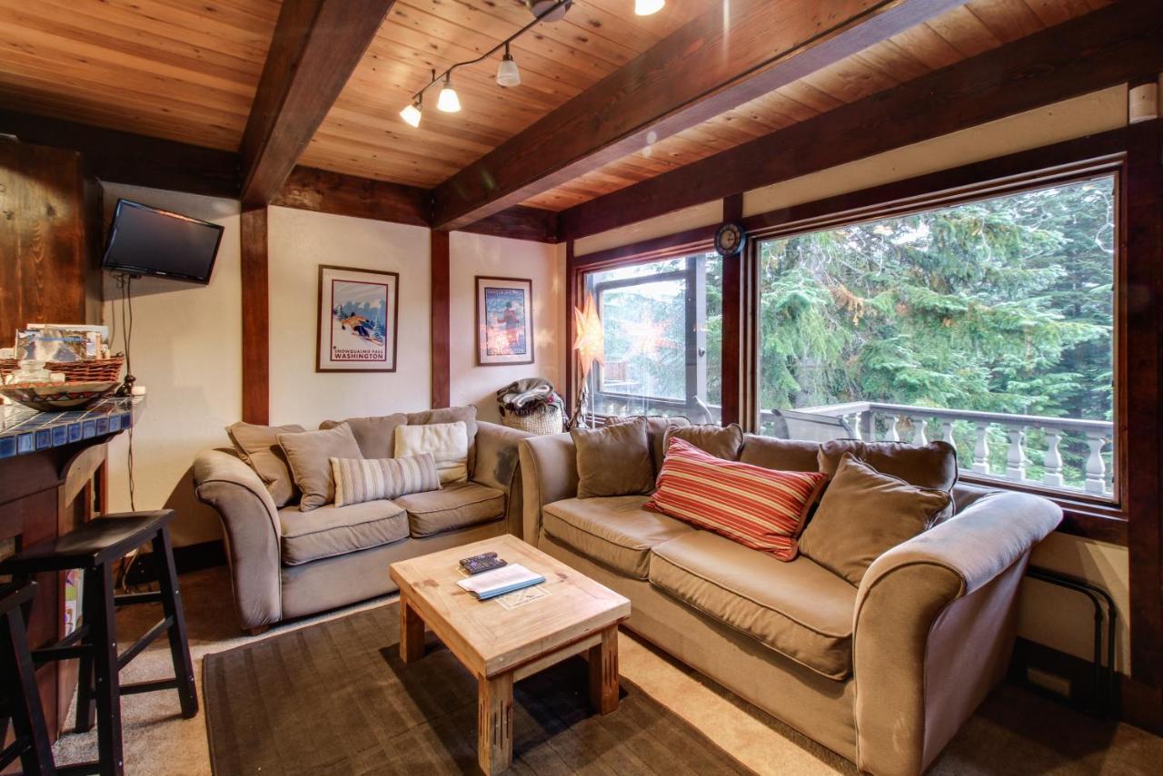 Hyak Duplex Cabin Snoqualmie Pass Exterior photo