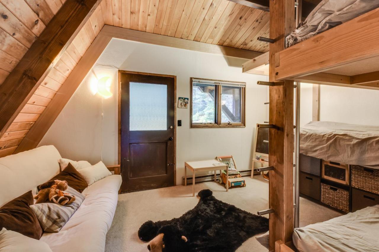 Hyak Duplex Cabin Snoqualmie Pass Exterior photo